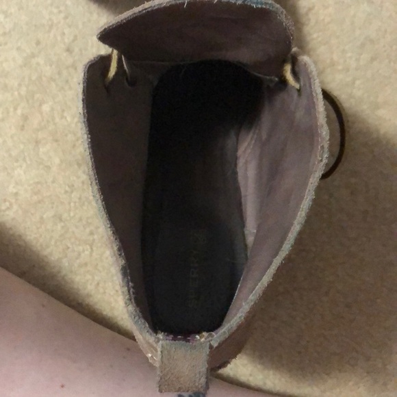 Size 8 1/2 Tan Sperry Wedges (barely ever worn) - Picture 6 of 7